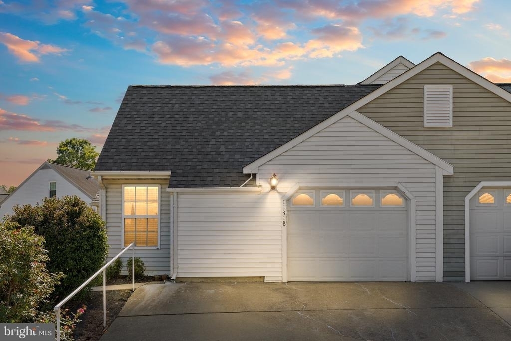11318 Savannah Drive - Photo 3