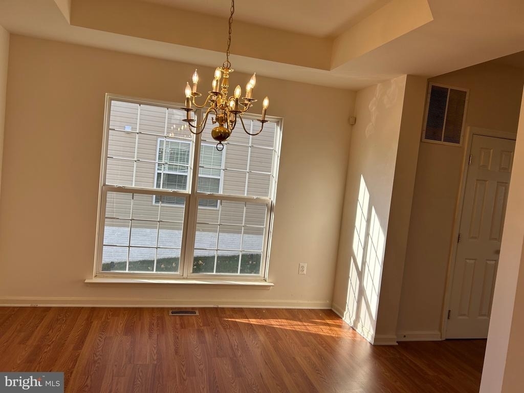 6821 Hollow Glen Court - Photo 3