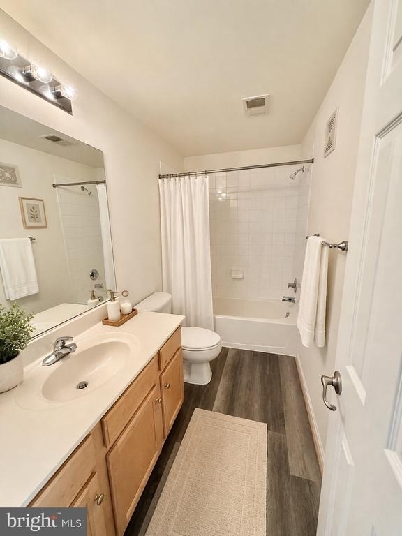 6814 Sabbarton Place - Photo 15