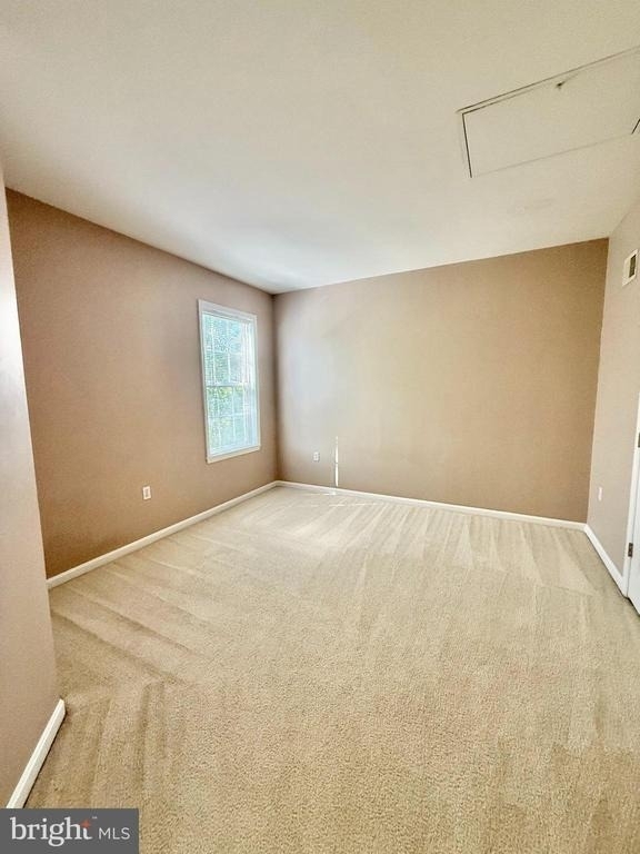 6814 Sabbarton Place - Photo 19