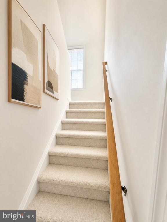 6814 Sabbarton Place - Photo 12