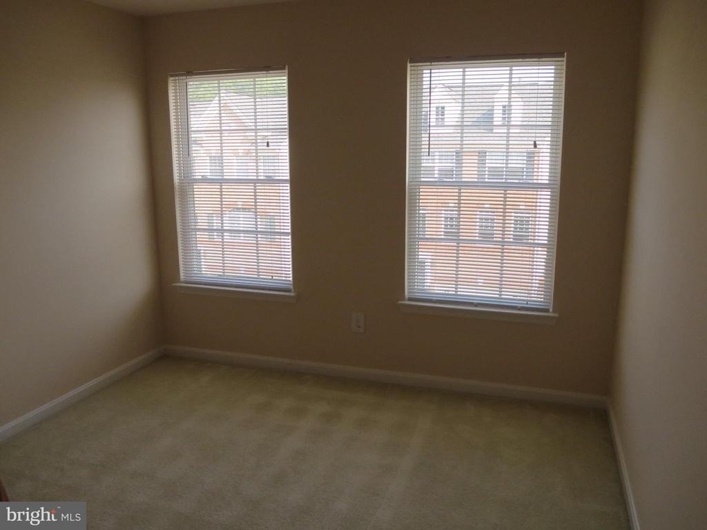 1503 Shields Terrace Ne - Photo 17