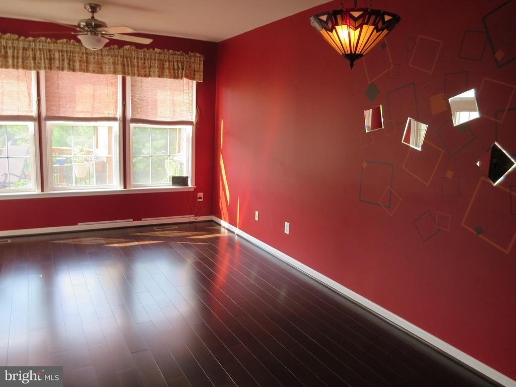 1503 Shields Terrace Ne - Photo 6