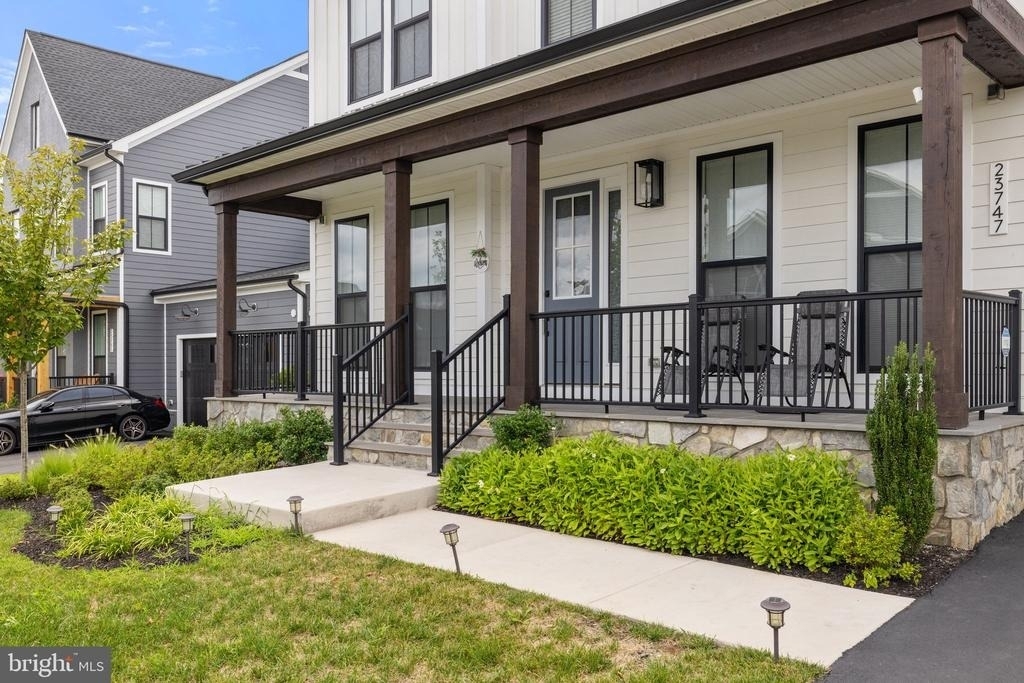 23747 Alton Ridge Place - Photo 3