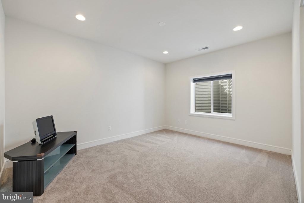 23747 Alton Ridge Place - Photo 34