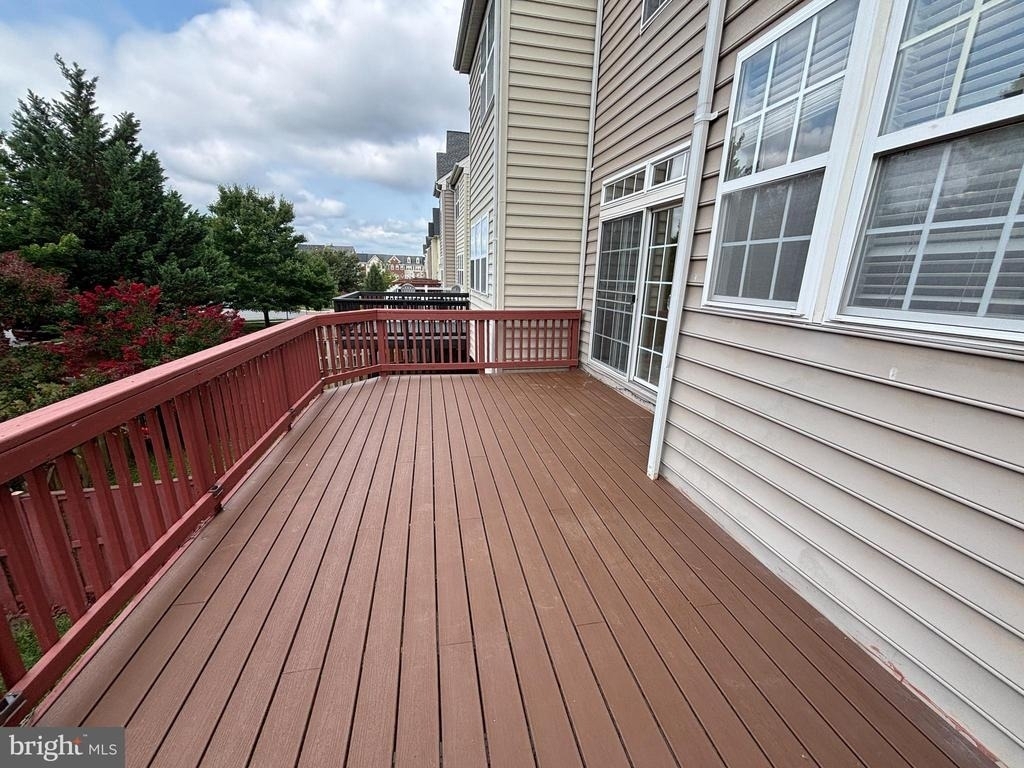 1117 Keokuk Terrace Ne - Photo 12