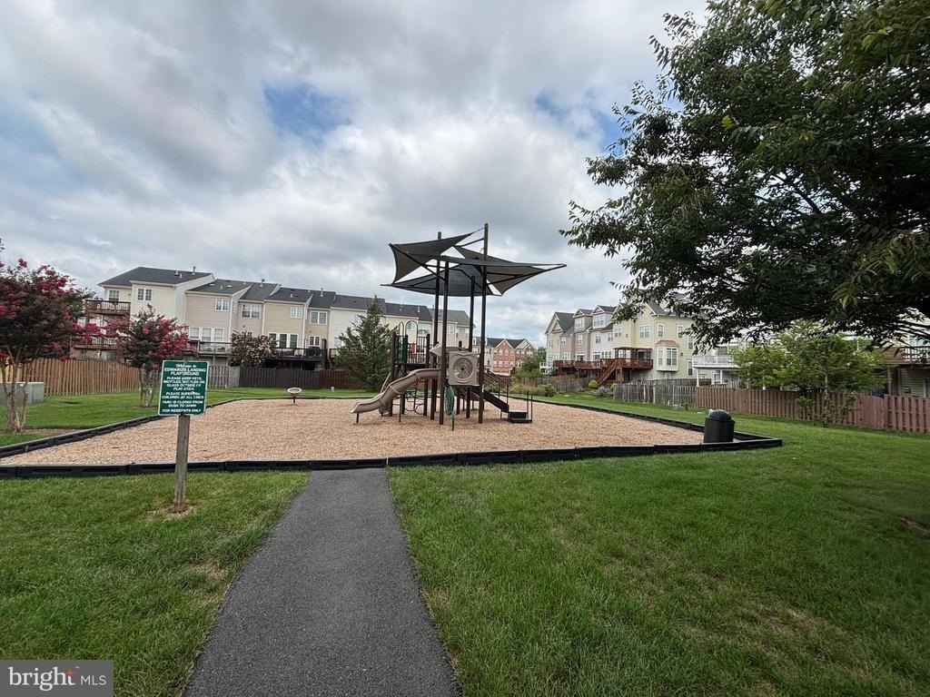 1117 Keokuk Terrace Ne - Photo 30