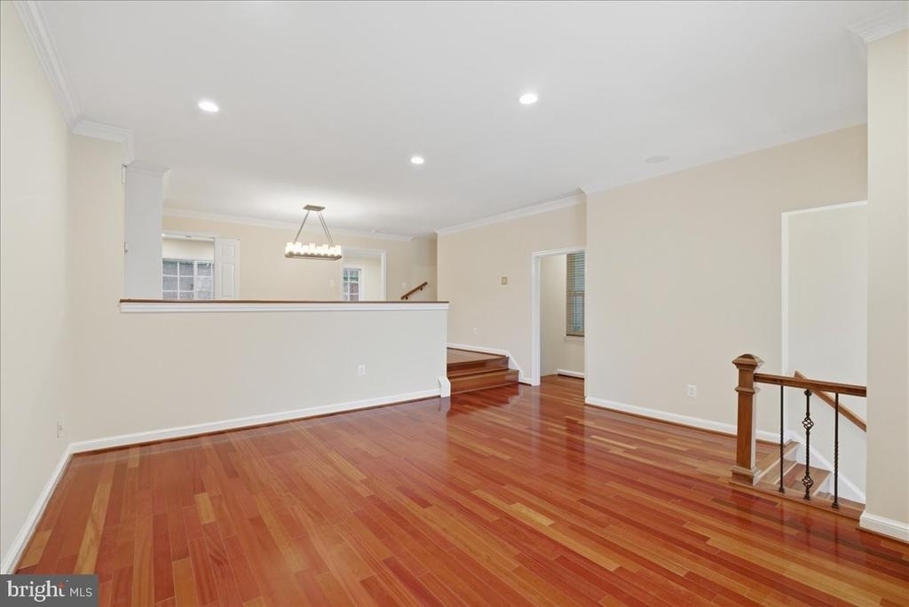 1433 Mclean Mews Court - Photo 6