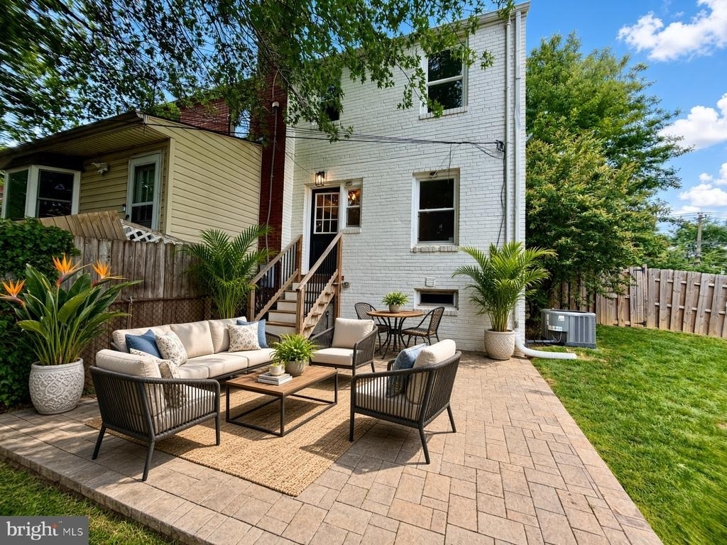 6106 N Kings Highway - Photo 26