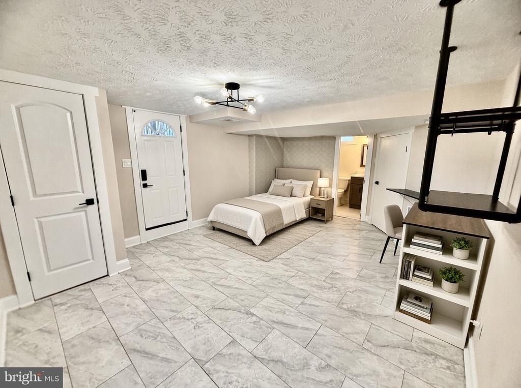 6106 N Kings Highway - Photo 25