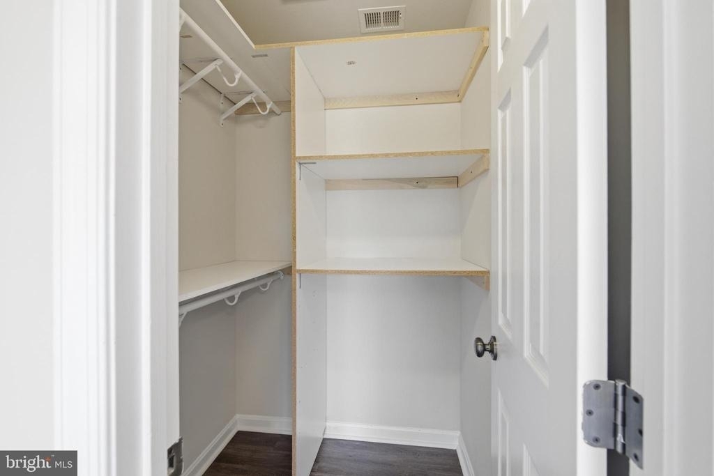5504 Sacramento Mews Place - Photo 28