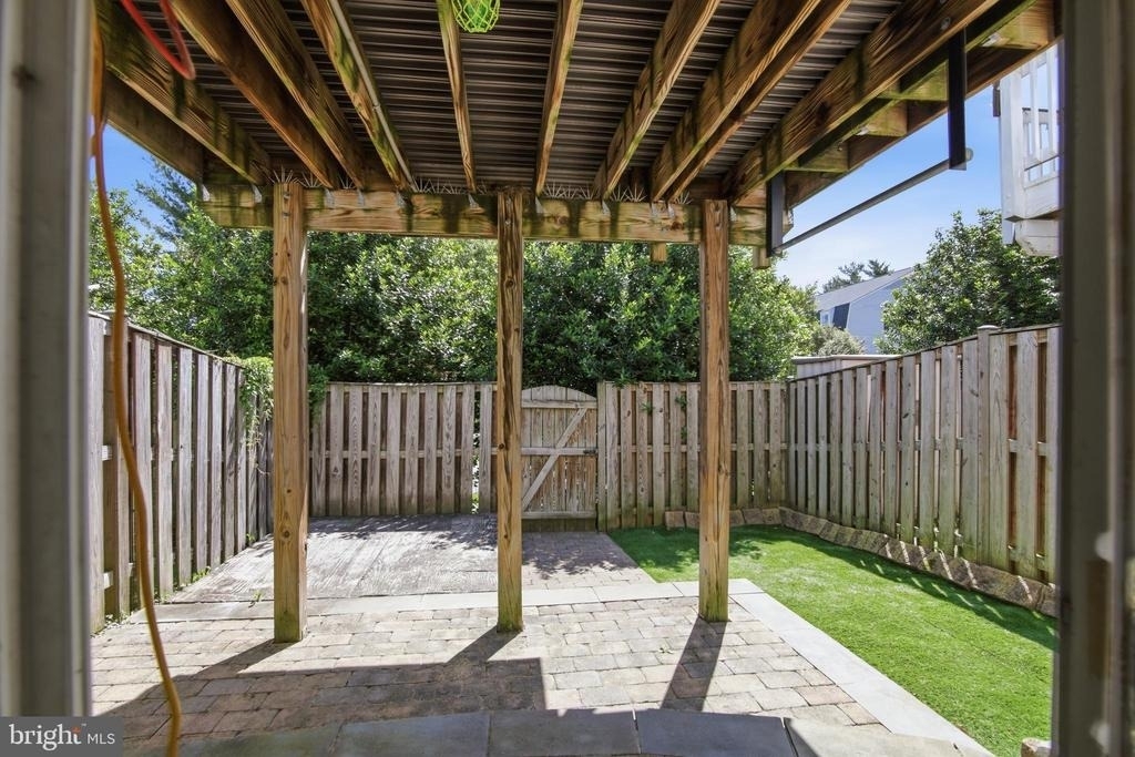 5504 Sacramento Mews Place - Photo 31
