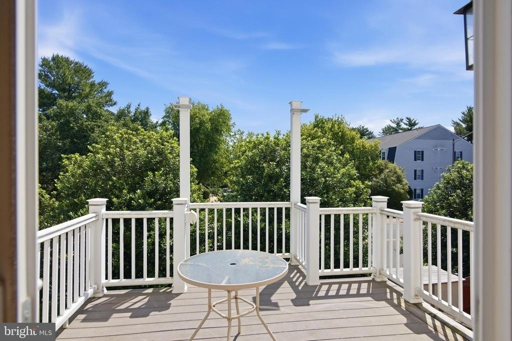 5504 Sacramento Mews Place - Photo 14
