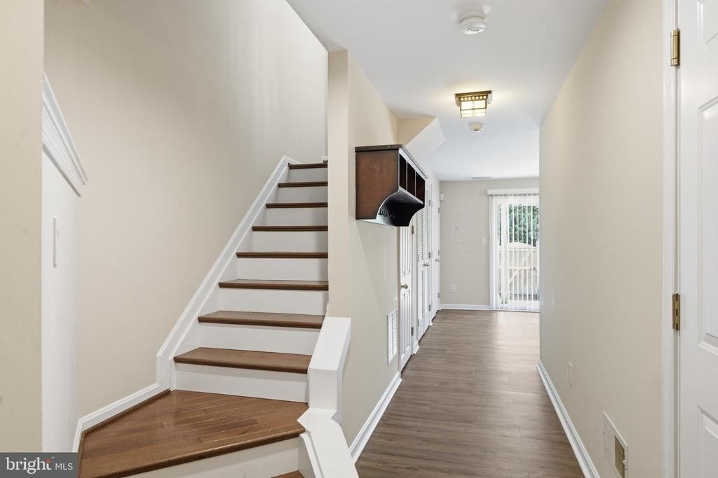 5504 Sacramento Mews Place - Photo 1