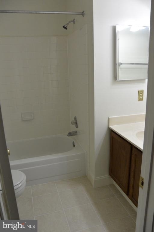 7034 Darby Towne Court - Photo 29