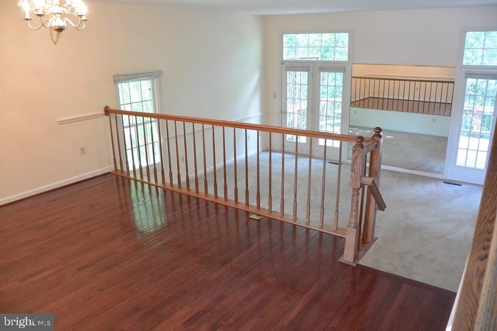 7034 Darby Towne Court - Photo 11