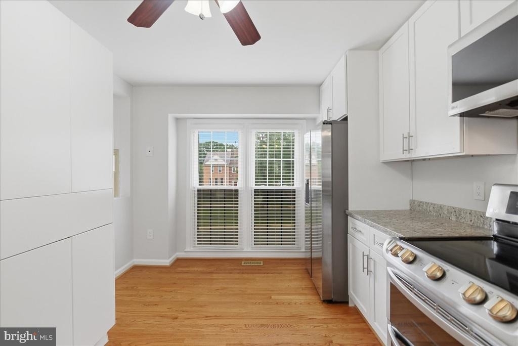 13937 Middle Creek Place - Photo 2