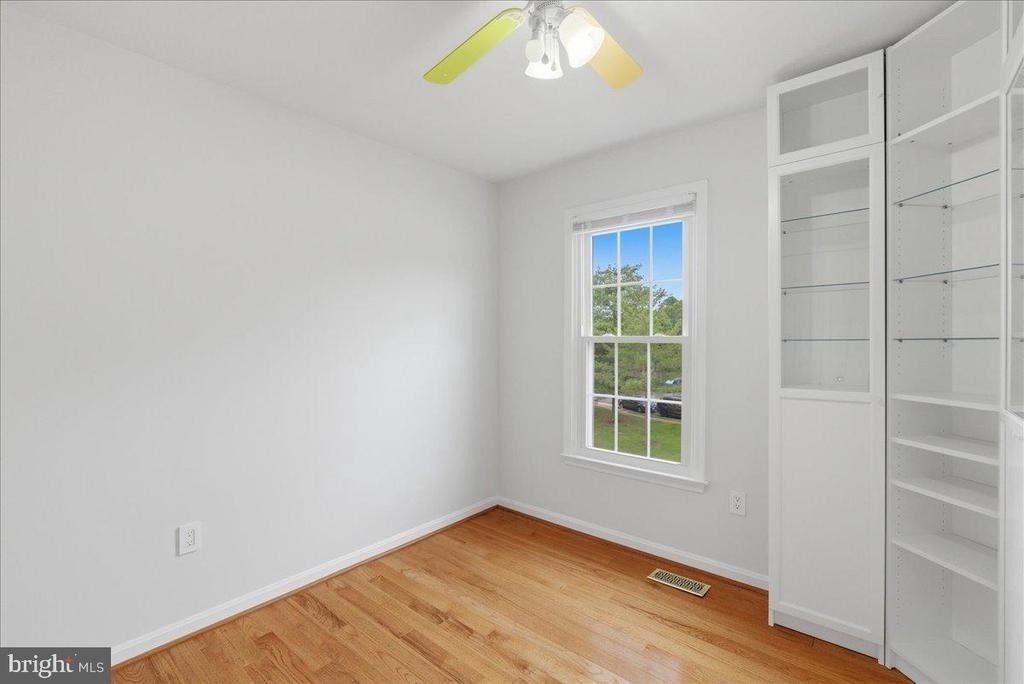13937 Middle Creek Place - Photo 22