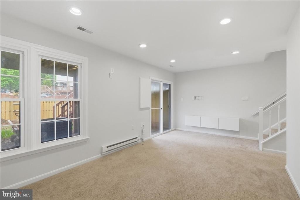 13937 Middle Creek Place - Photo 29