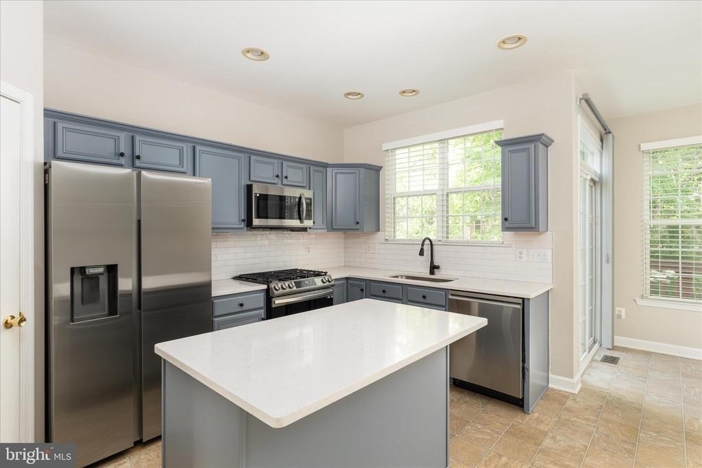 7579 Great Swan Court - Photo 3