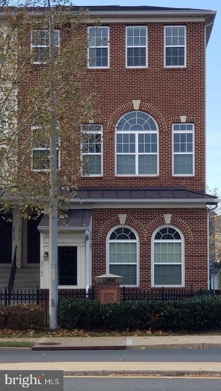 6010 Machen Road - Photo 0