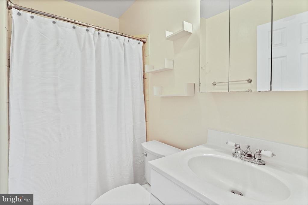 9553 Cherry Oak Court - Photo 32