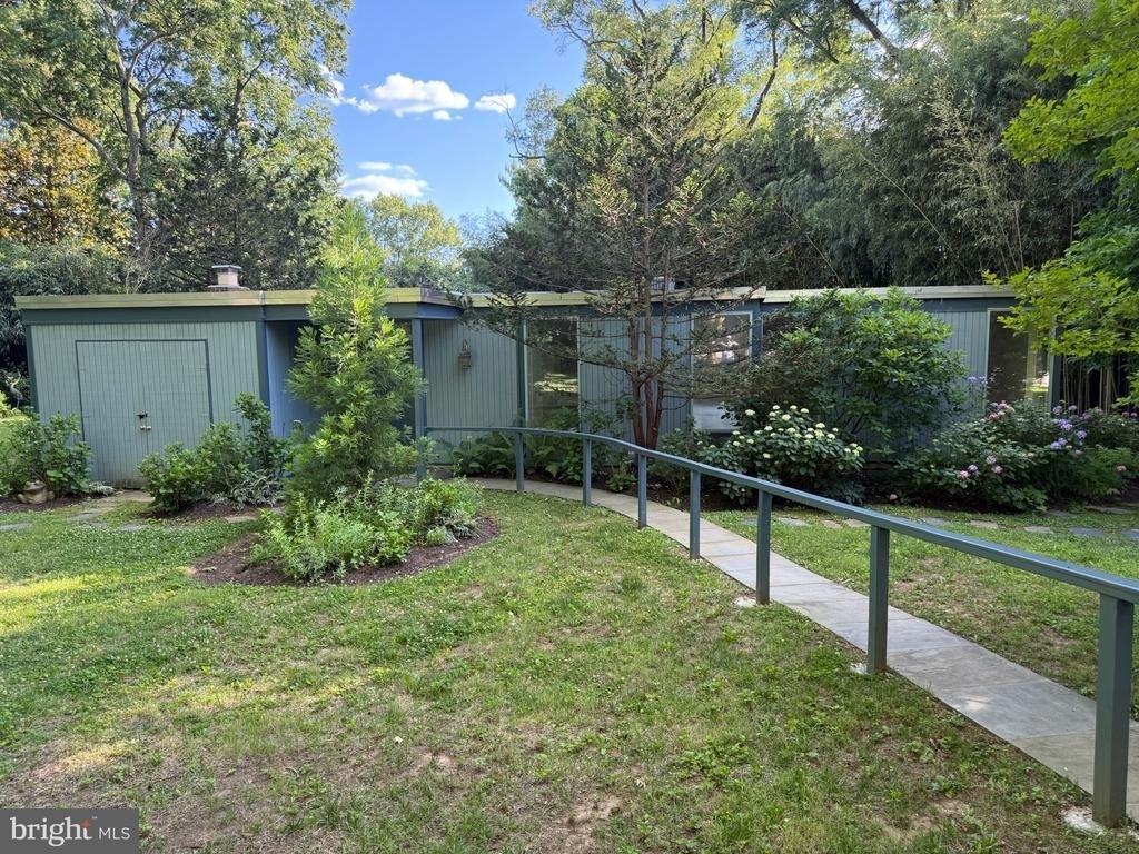 2111 Mason Hill Drive - Photo 0