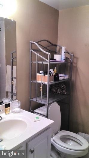 10570 Main Street - Photo 8