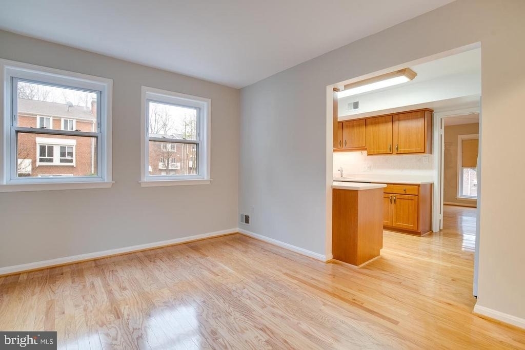 3783 Persimmon Circle - Photo 2