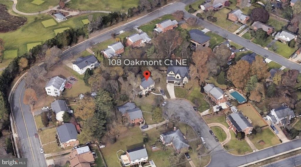 108 Oakmont Court Ne - Photo 1