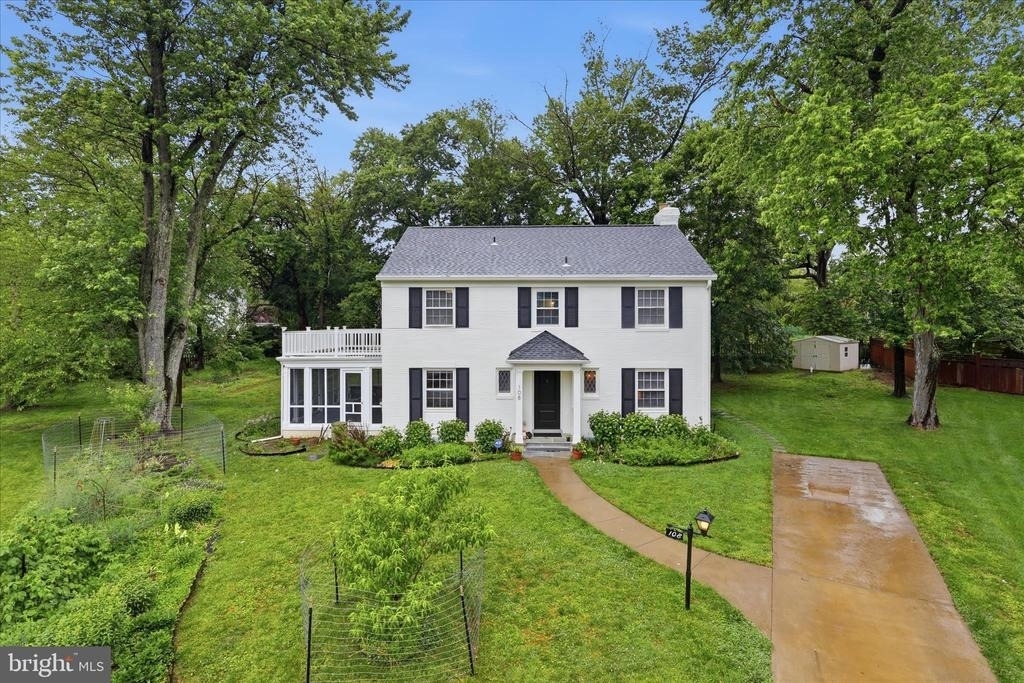 108 Oakmont Court Ne - Photo 0