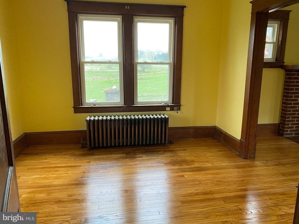 308 Gainesboro Road - Photo 5