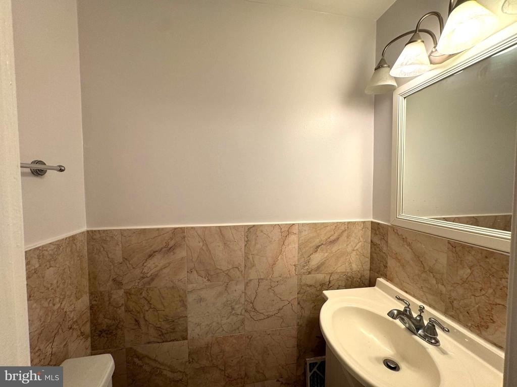 11109 Littlebrook Lane - Photo 11