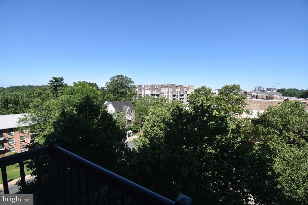 444 Broad Street - Photo 29