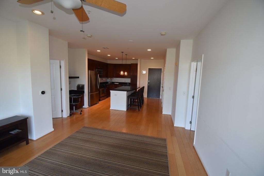 444 Broad Street - Photo 16