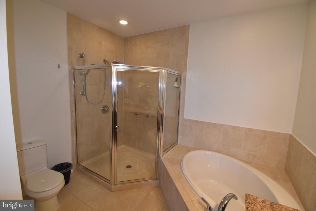 444 Broad Street - Photo 21