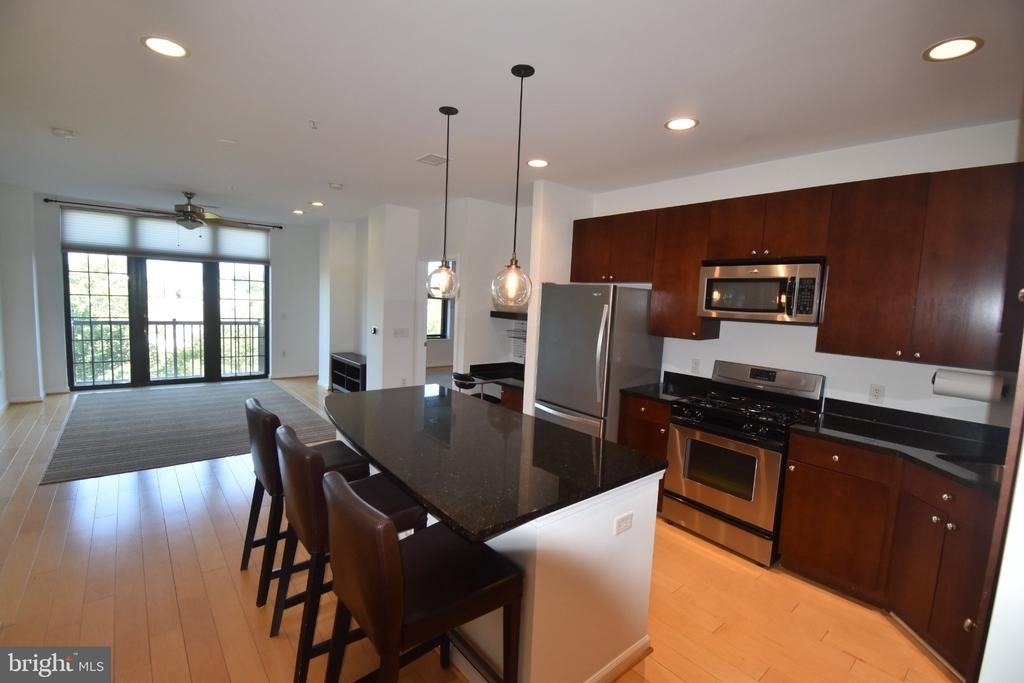 444 Broad Street - Photo 13