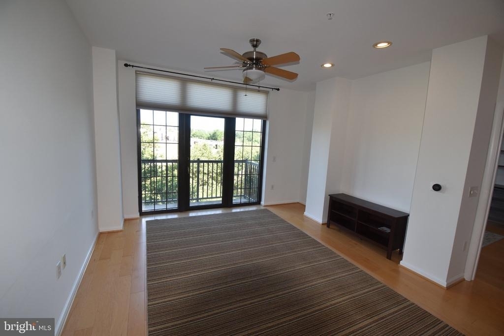 444 Broad Street - Photo 15