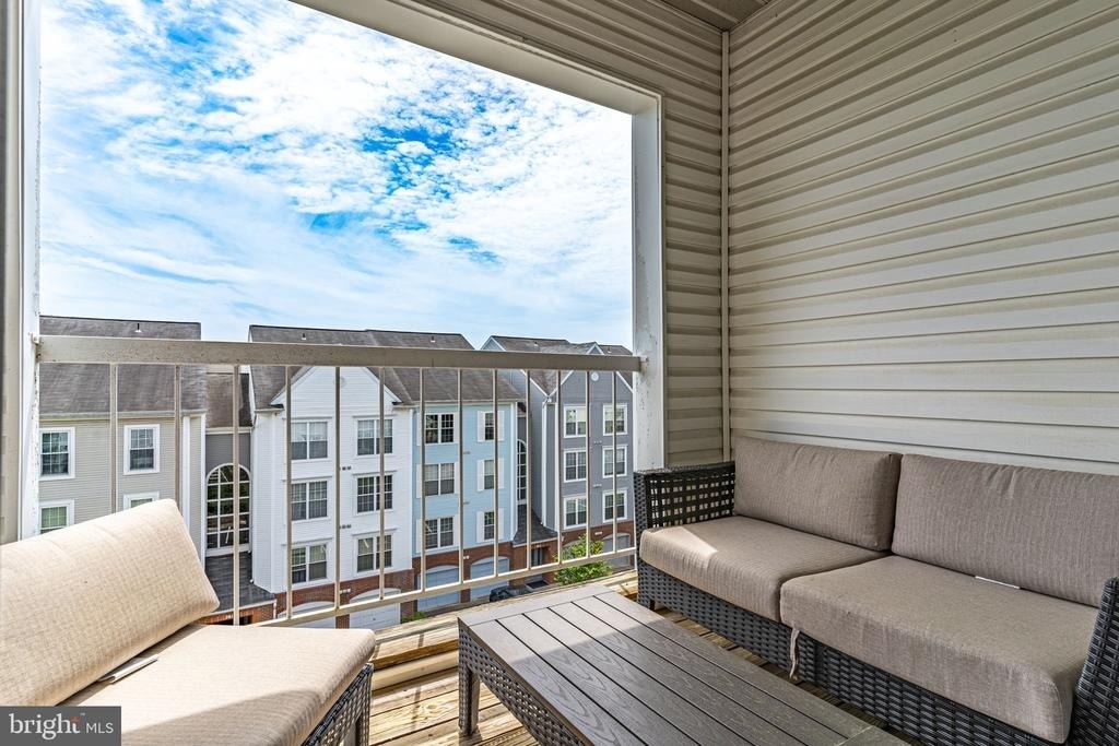 273 S Pickett Street - Photo 4