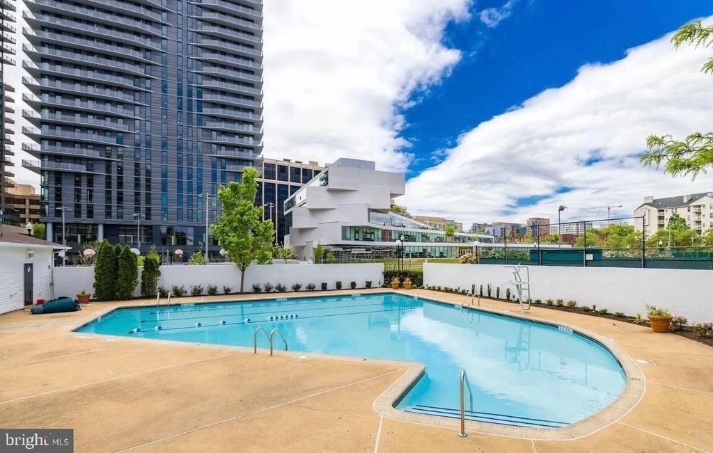 1530 Key Boulevard - Photo 17