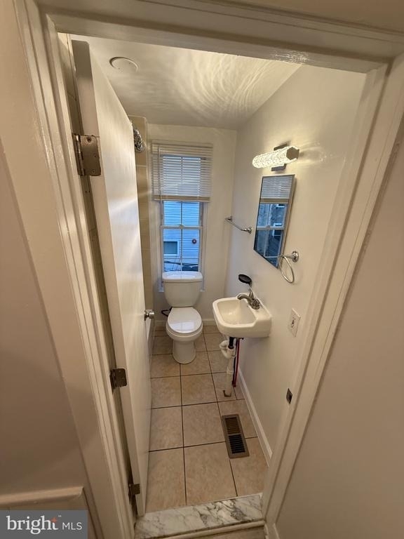 2040 N Darien Street - Photo 22