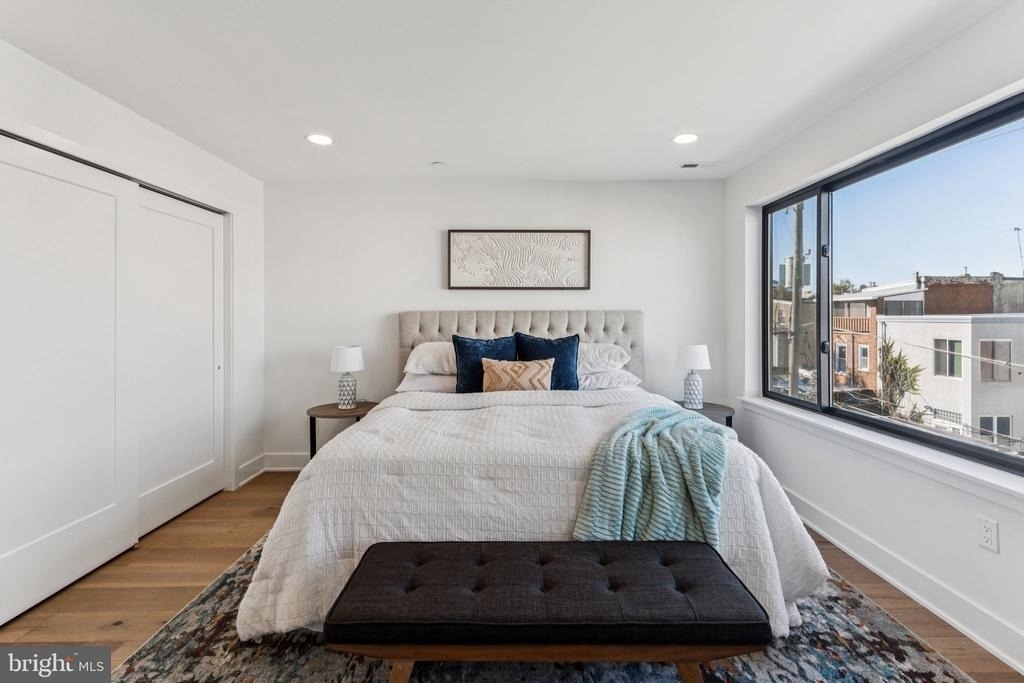 739 N Capitol Street - Photo 8