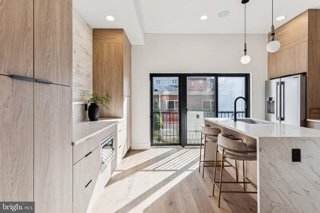 739 N Capitol Street - Photo 15