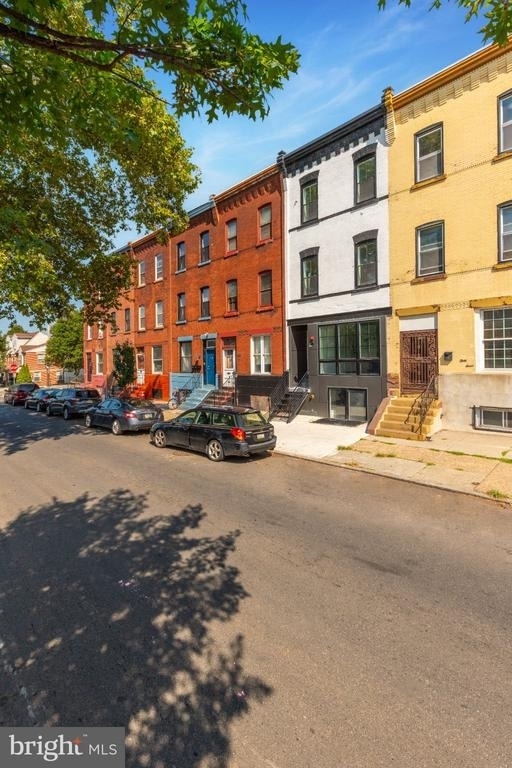 2339 N College Avenue - Photo 1