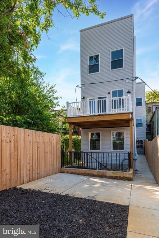 2339 N College Avenue - Photo 8