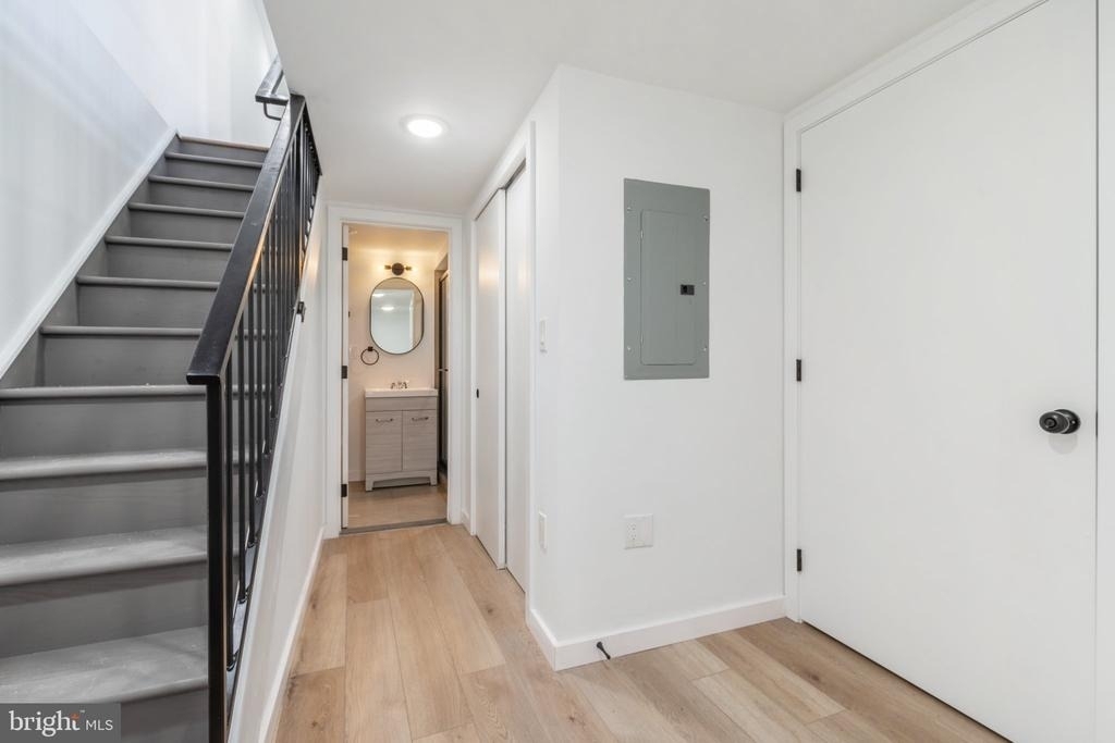 5758 Spruce Street - Photo 22