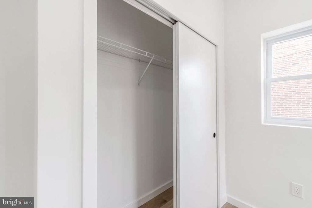 5758 Spruce Street - Photo 16