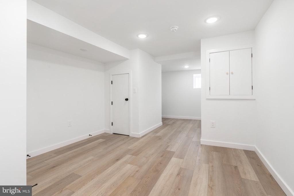 5758 Spruce Street - Photo 17