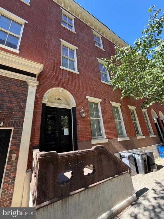 1504 Mount Vernon Street - Photo 2