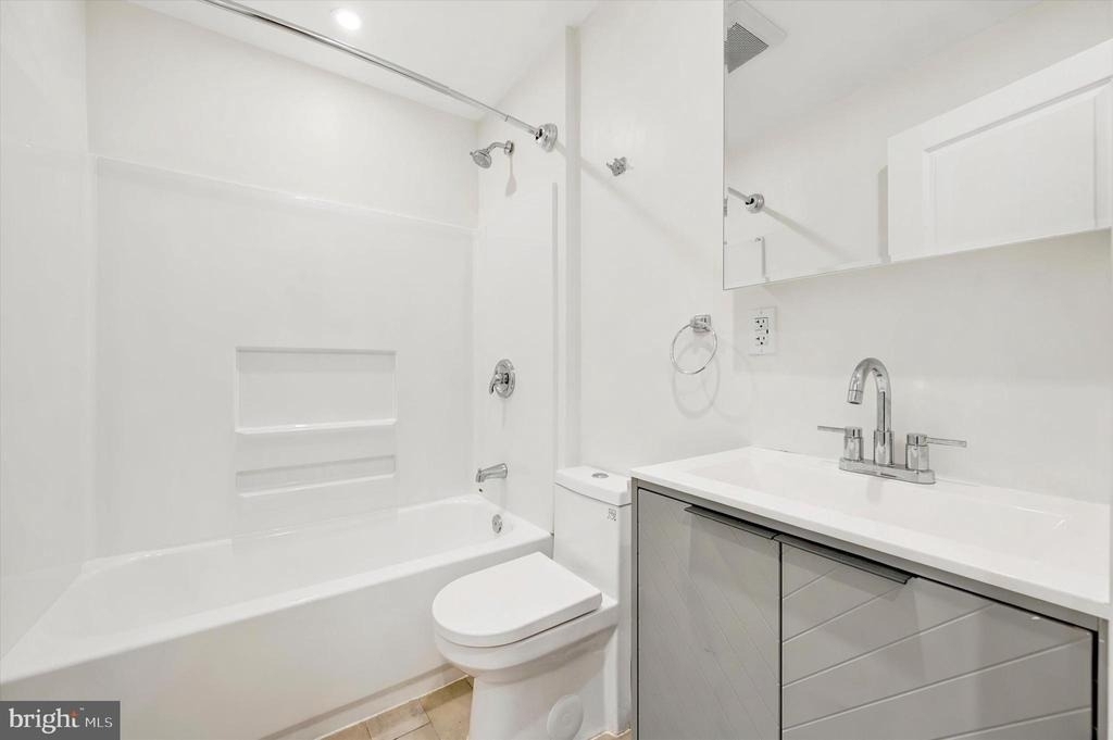 6419 Race Street - Photo 11